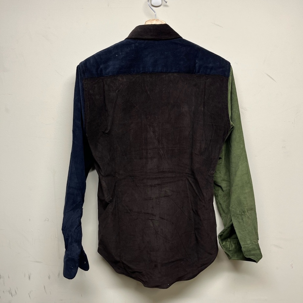 De Bonne Facture Men’s Green and Blue Colorblock Shirt - Picture 2 of 5